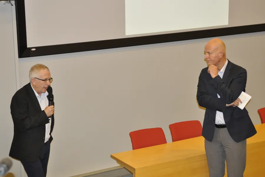 Barthold Vonen og Bjørn Guldvog presenterer